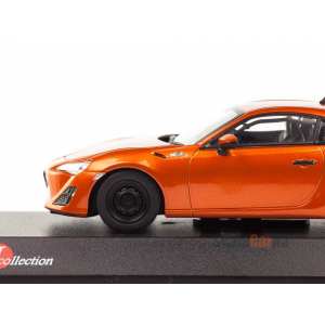 1/43 Toyota GT86 Racing оранжевый