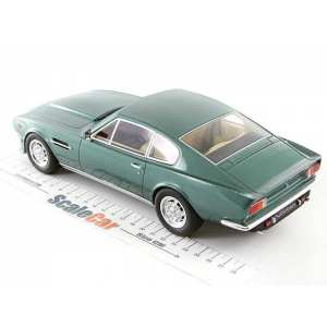 1/18 Aston Martin V8 Vantage зеленый мет.