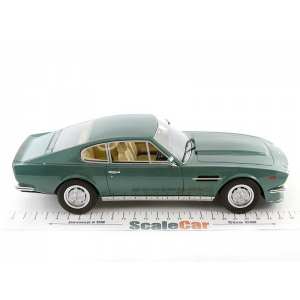 1/18 Aston Martin V8 Vantage зеленый мет.