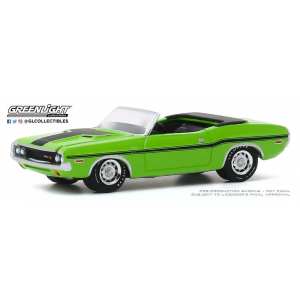 1/64 Dodge Challenger R/T HEMI Convertible 1970 зеленый 