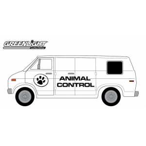 1/64 Dodge B-100 Van Animal Control 1976