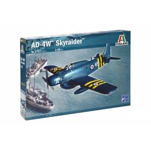 1/48 Самолет AD-4W Skyraider