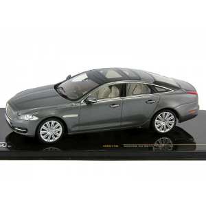 1/43 JAGUAR XJ 2011 Stratus Grey Metallic