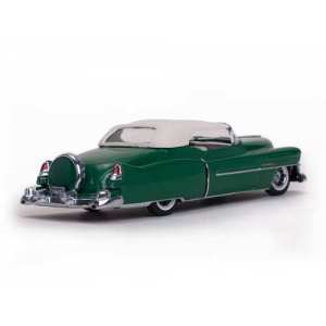 1/43 Cadillac Convertible 1953 с тентом зеленый