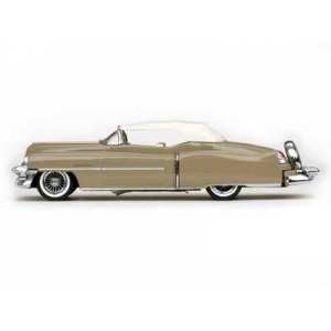 1/43 Cadillac Eldorado Convertible 1953 бежевый