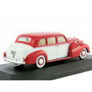 1/43 CADILLAC Series 75 Fleetwood V8 Sedan 1939 Dark Red/White