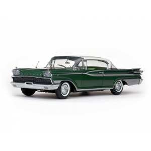1/18 Mercury Parklane Hard Top 1959 белый с зеленым