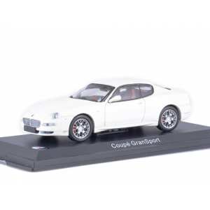 1/43 Maserati Coupé Gran Sport 2004 белый