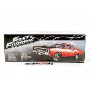 1/18 PLYMOUTH Road Runner 1970 Fast & Furious 7 (из к/ф Форсаж VII)