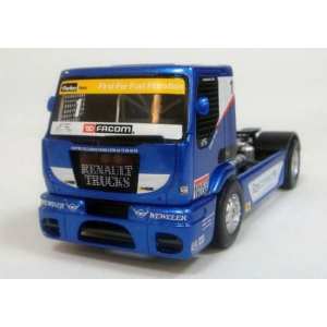 1/43 RENAULT PREMIUM COURSE TEAM ARAVI 2013