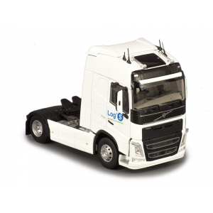 1/43 Volvo FH4 c полуприцепом Logs 2019 White