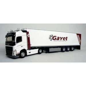 1/43 VOLVO FH4 Globetrotter с полуприцепом-рефрижератором GAYET 2015