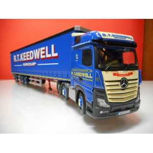 1/50 Mercedes-Benz Actros MP4 с полуприцепом R.T.Keedwell Group 2015