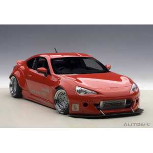 1/18 Toyota 86 Rocket Bunny красный