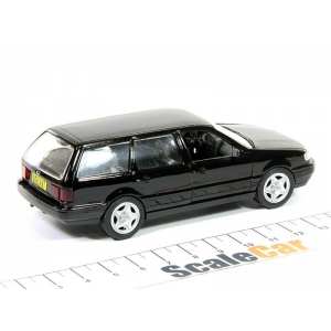 1/43 Volkswagen Passat B4 VR6 Variant черный