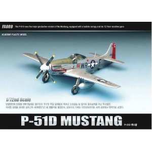1/72 Самолет North American P-51D Mustang