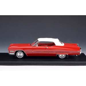 1/43 Cadillac DeVille Convertible (закрытый) 1968 красный