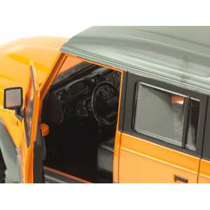 1/24 IVECO Massif 2008 (Land Rover Defender) оранжевый
