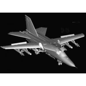 1/48 Самолет F-111D/E Aardvark
