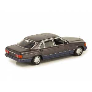 1/43 Mercedes-Benz 560SEL 1990 V126 (W126) фиолетовый металлик