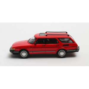 1/43 Saab 900 Safari 1990 красный