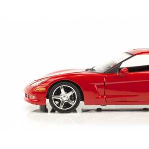 1/24 Chevrolet Corvette Coupe C5 2005 красный