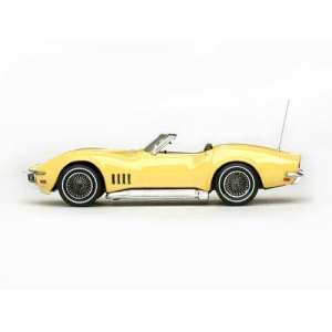 1/43 Chevrolet Corvette Stingray 427 convertible 1968 safari yellow желтый