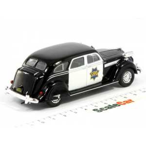 1/43 Chrysler Airflow Полиция Сан-Франциско (с журналом)