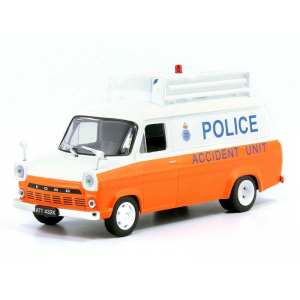 1/43 Ford Transit MK1 Городская полиция Великобритании (с журналом)