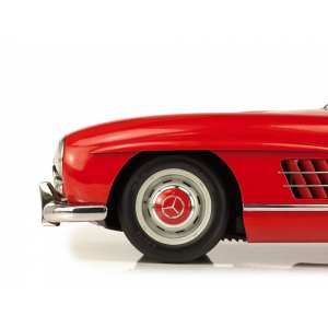 1/8 Mercedes-Benz 300SL Gullwing 1954 W198 красный