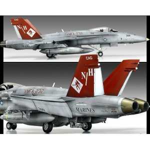 1/32 Палубный истребитель ВМС США F/A-18A Red devils