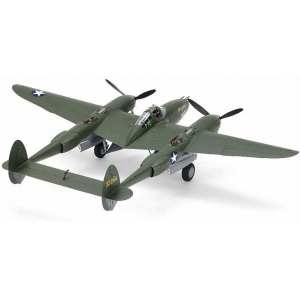 1/48 LOCKHEED P-38 F/G с фигурой пилота