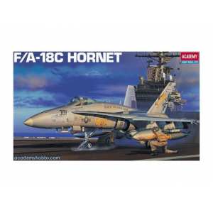 1/32 Истребитель -бомбардировщик McDonnel Douglas F/A-18C Hornet (Хорнет)