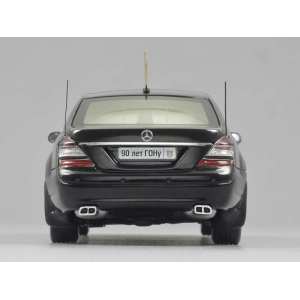 1/43 Mercedes-Benz S600 Pullman Guard (W221) Автомобиль Президента Дмитрия Медведева