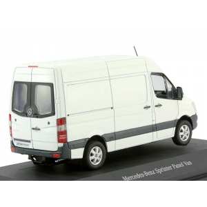 1/43 Mercedes-Benz Sprinter Van 2013 white