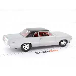 1/24 Pontiac GTO 1964 серебристый с черной крышей