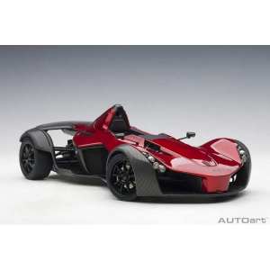 1/18 BAC Mono 2011 красный металлик