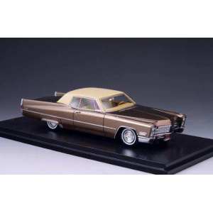 1/43 Cadillac Coupe DeVille 1968 Chestnut Brown Poly (коричневый)