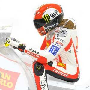 1/12 Фигурка MARCO SIMONCELLI - MOTOGP 2011 - WHEELIE