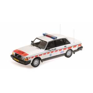 1/18 Volvo 240 GL 1986 Politie полиция Нидерландов