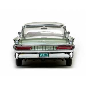 1/18 Pontiac Bonneville Hard Top 1959 cameo ivory/dundee green бежевый/зеленый мет.