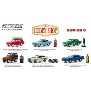 1/64 Datsun 510 27 c фигуркой водителя 1970 зеленый