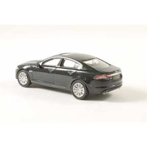 1/76 Jaguar XF Saloon 2008 черный