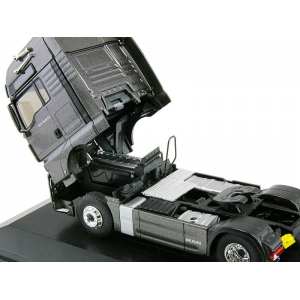 1/43 седельный тягач MAN TGX 2012 Black