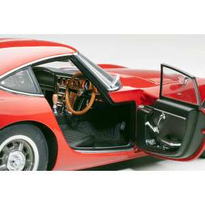 1/18 Toyota 2000 GT Coupe 1965 красный