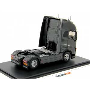 1/43 седельный тягач VOLVO FH4 Globetrotter XL FH16 750 2014 черный