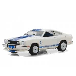 1/64 Ford Mustang II Cobra II 1976 (из к/ф Ангелы Чарли)