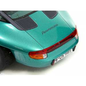 1/18 PORSCHE Panamericana Concept Car 1989 зеленый мет.