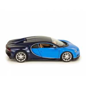 1/24 Bugatti Chiron 2016 голубой с синим