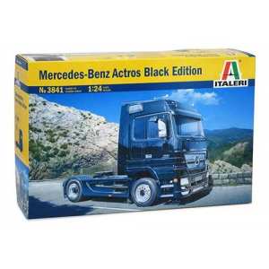 1/24 Автомобиль MERCEDES BENZ Actros Black Edition